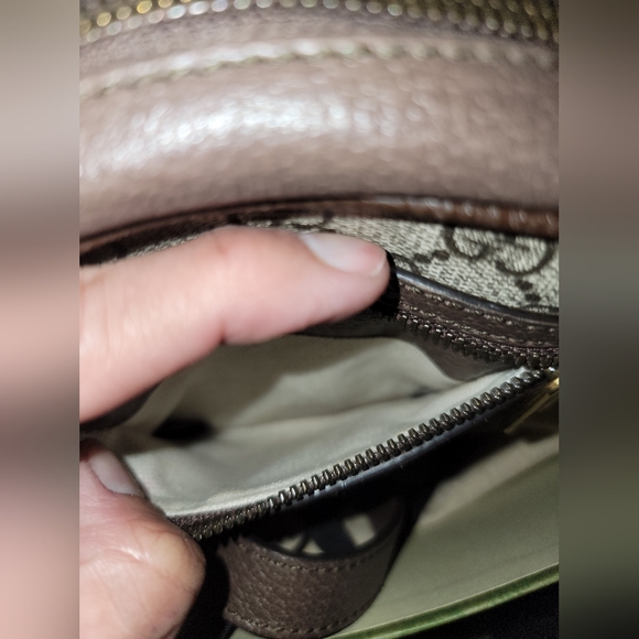 Authentic Gucci Ophidia GG Supreme Crossbody Bag - Picture 3 of 11